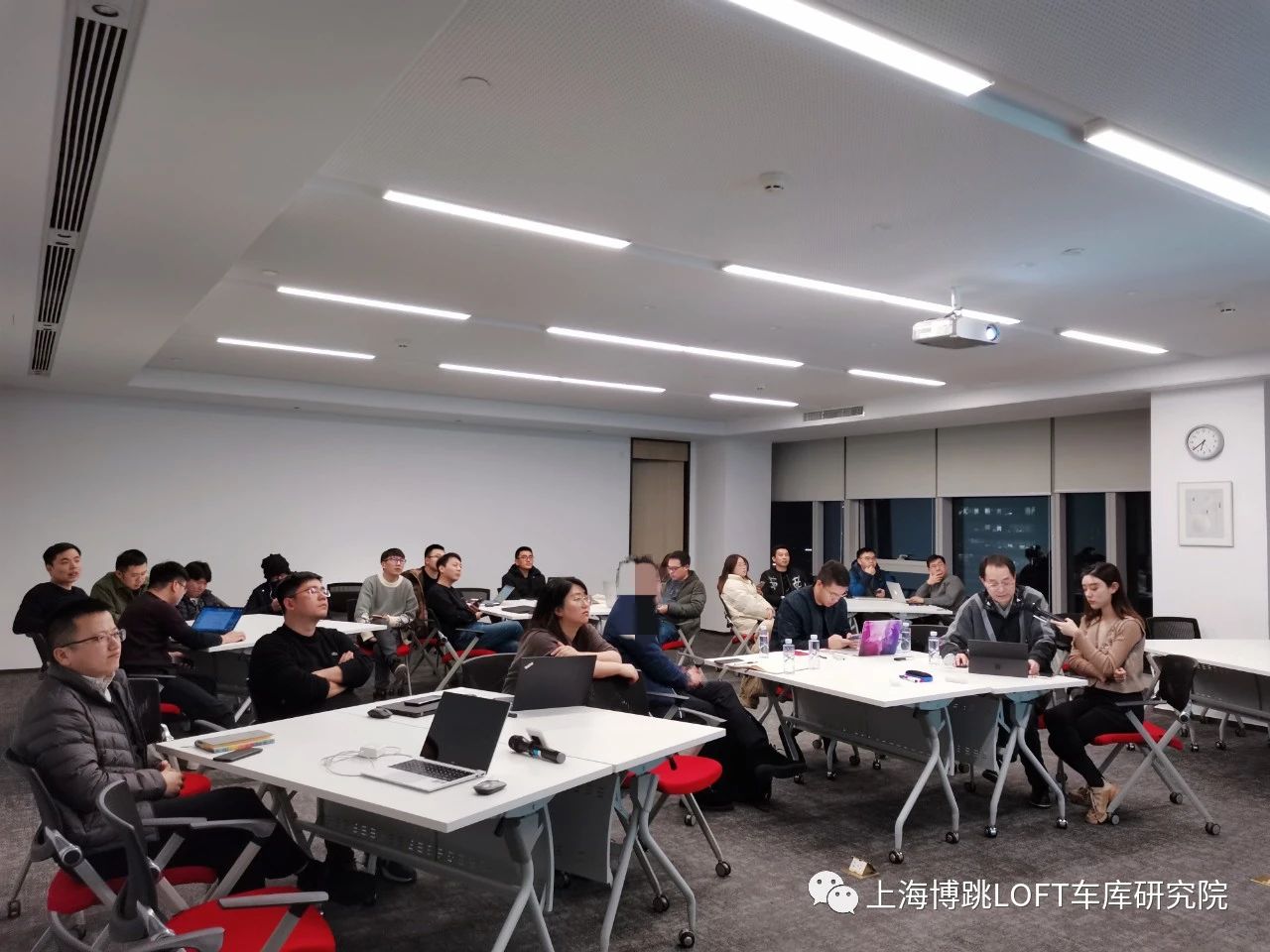 荆门杭州LOFT车库专题会